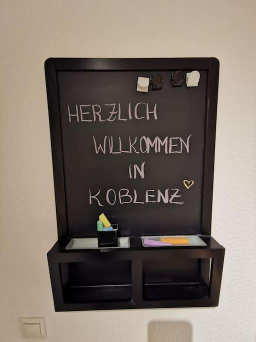 Schoene Und Ruhige Wohnung Direkt An Der Mosel Koblenz  Ngoại thất bức ảnh
