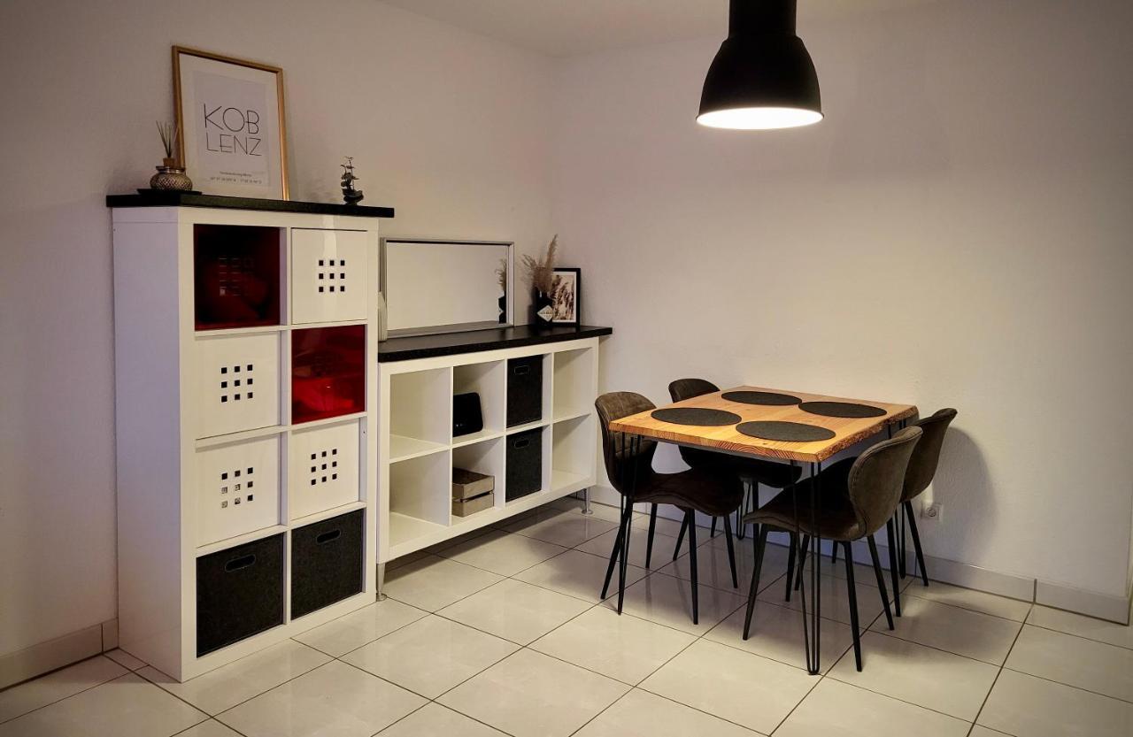 Schoene Und Ruhige Wohnung Direkt An Der Mosel Koblenz  Ngoại thất bức ảnh